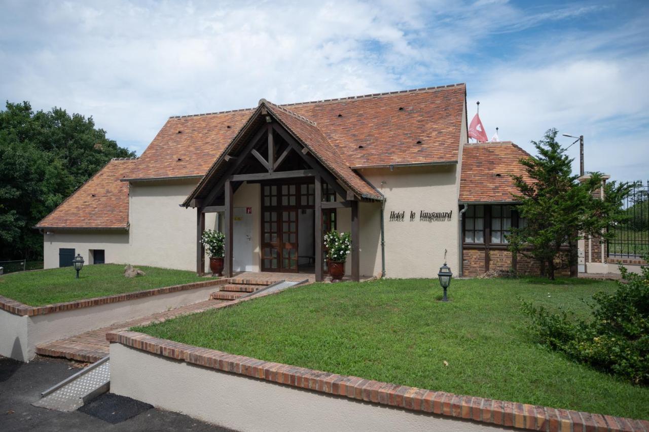 Domaine Et Golf De Vaugouard - La Maison Younan Fontenay-sur-Loing Exterior foto